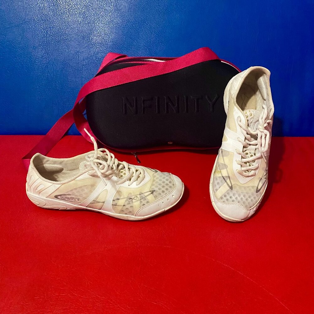 Nfinity Vengeance Cheer Shoes Women's Size 9.5 & Shoe Bag